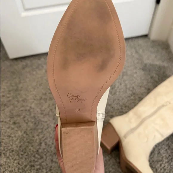 Cream Western-Style Knee-High Boots - Picture 4 of 6